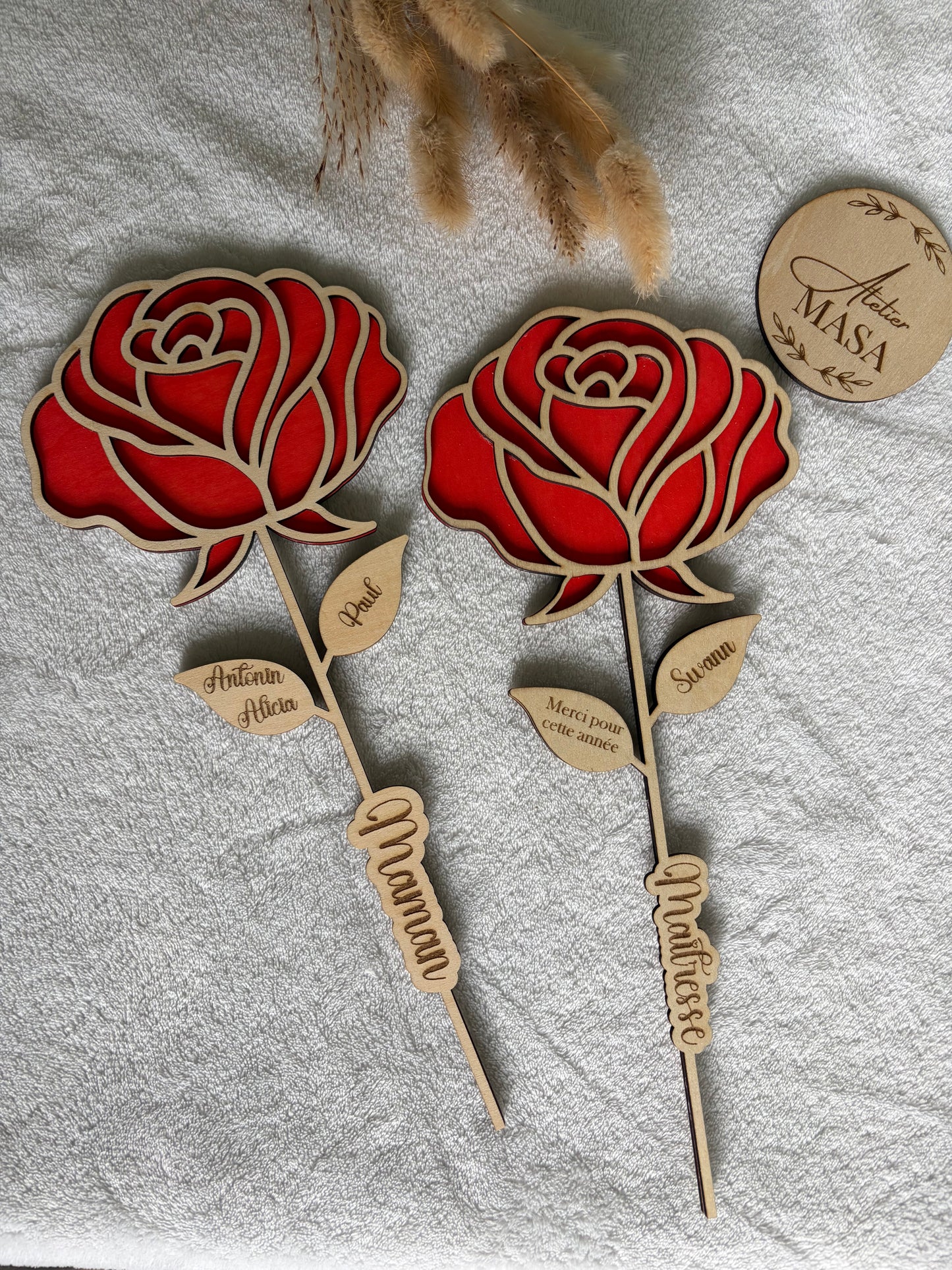Rose en bois peinte personnalisée