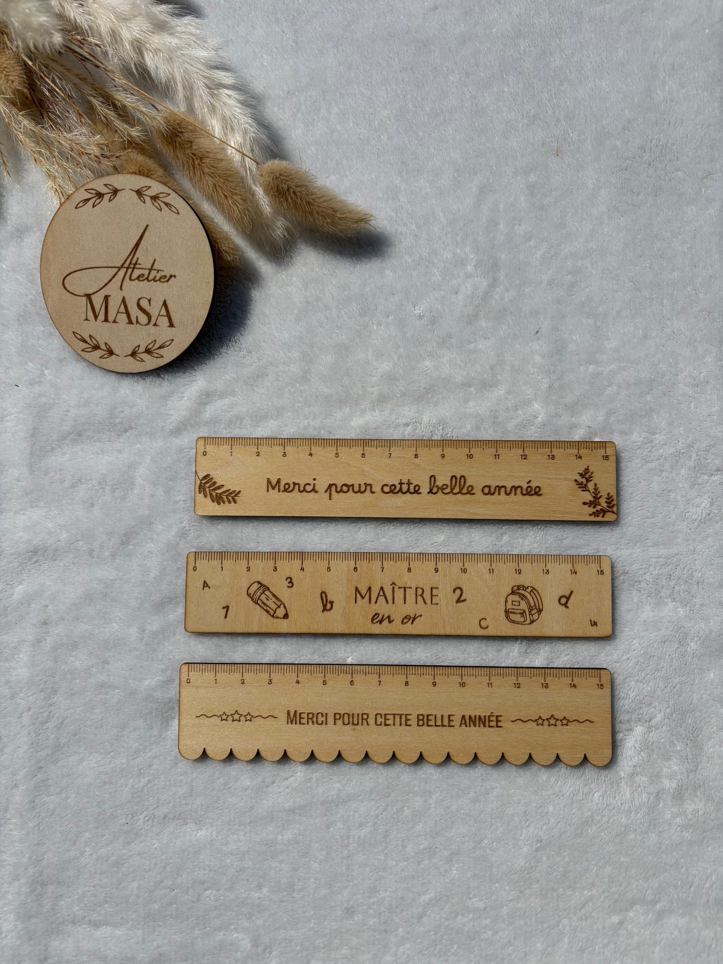Règle en bois gravée 15 cm - Cadeau maîtresse