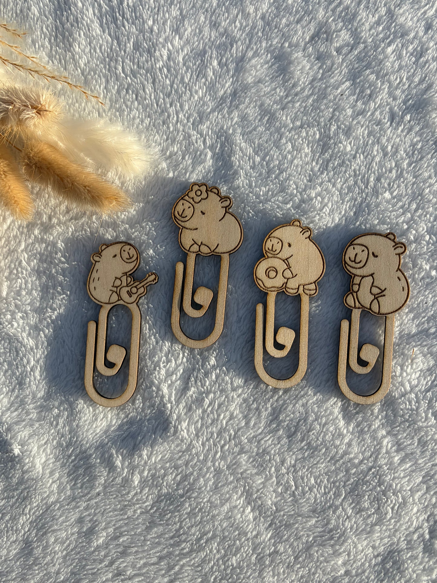 Trombone marque-page bois gravé – Cadeau lectrice