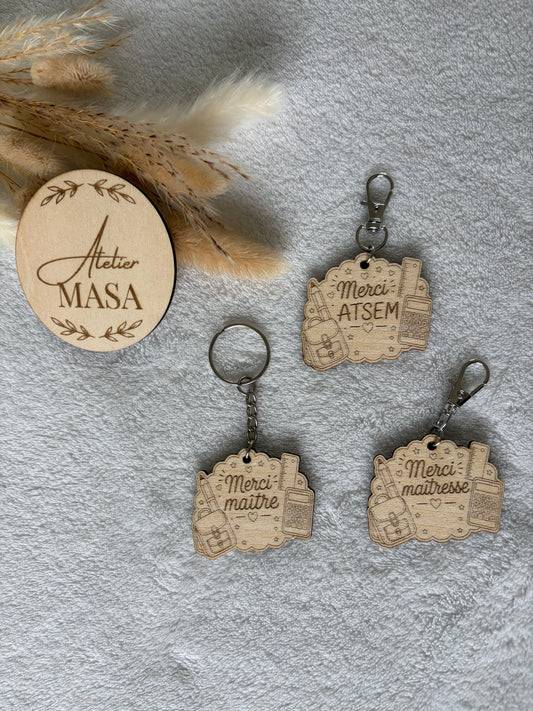Porte-clé bois gravé merci maîtresse - Cadeau fin d’année