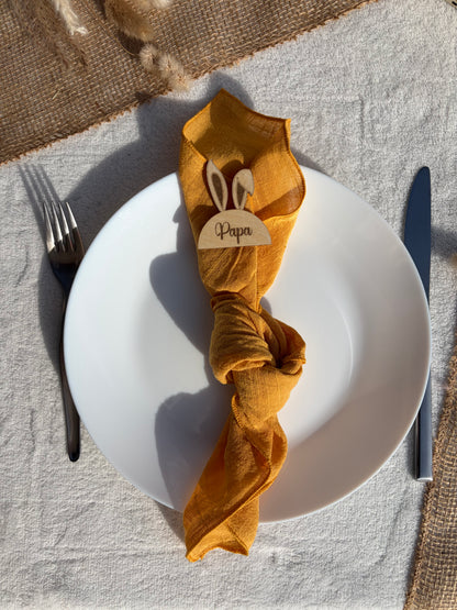 Marque-place Pâques bois gravé personnalisé – Lapin prénom