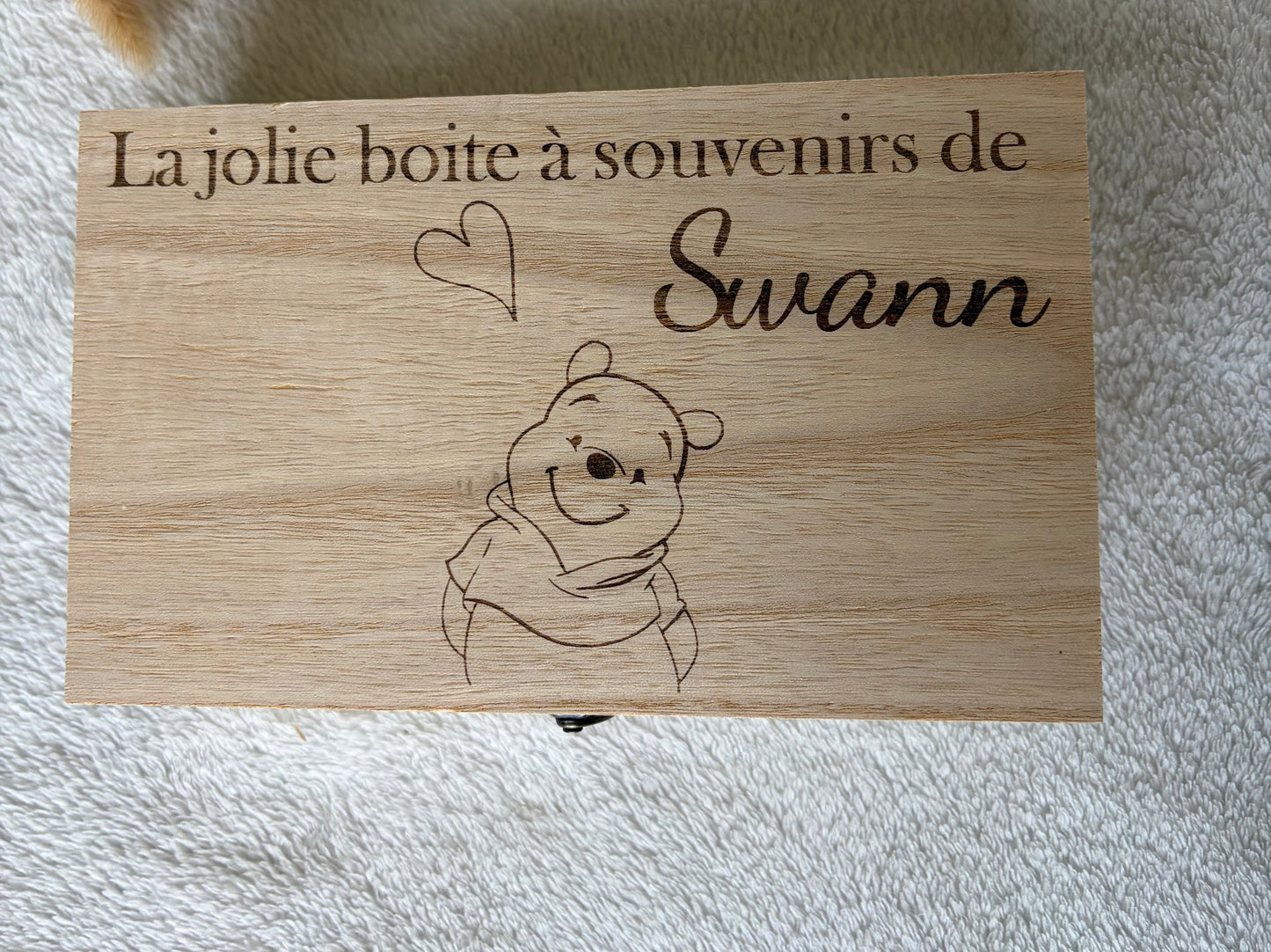 Boîte à souvenirs bois gravée personnalisée
