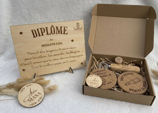 Diplôme + Apéro Box bois personnalisés - 2€ offerts