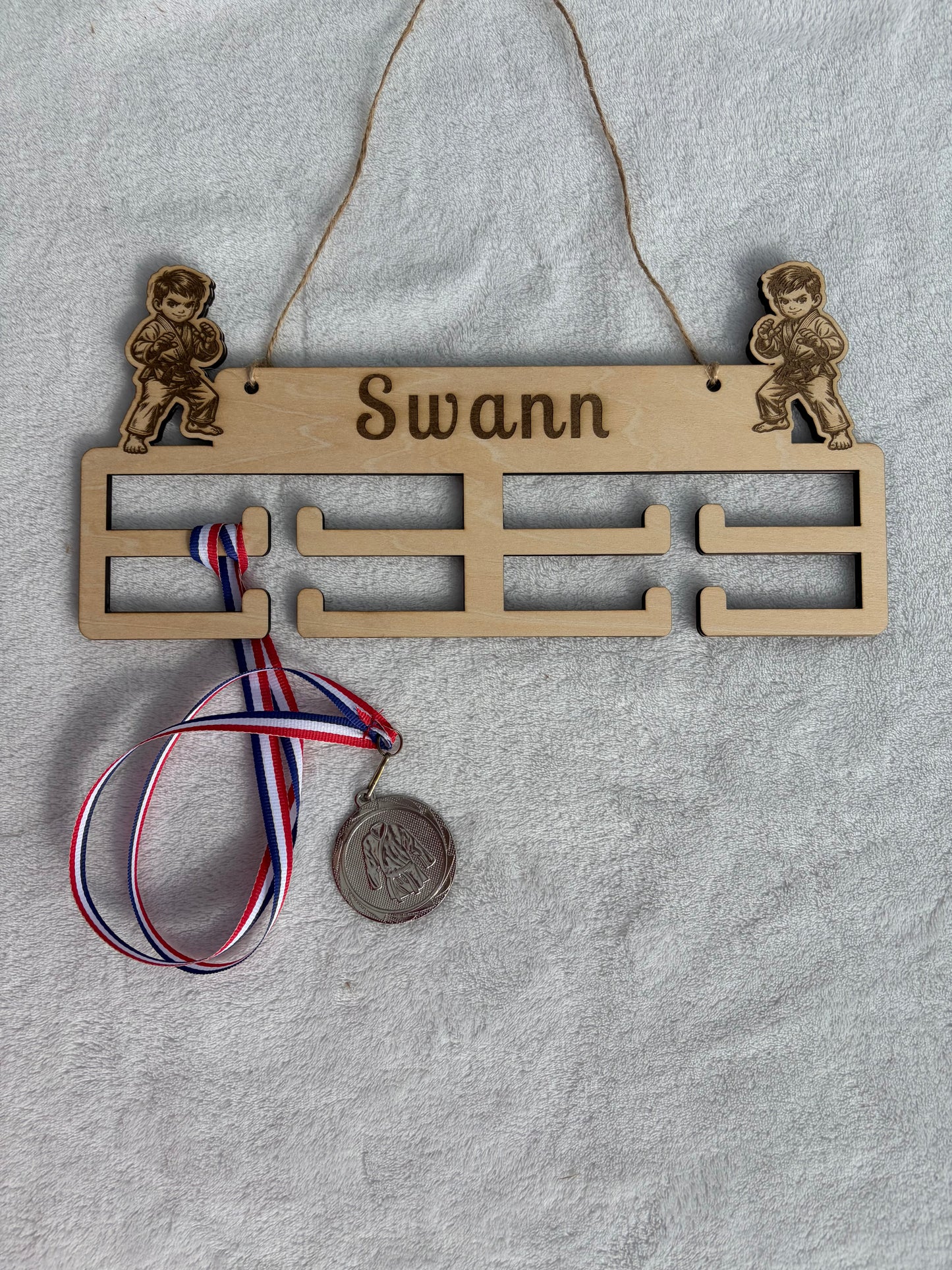 Support médaille en bois personnalisé