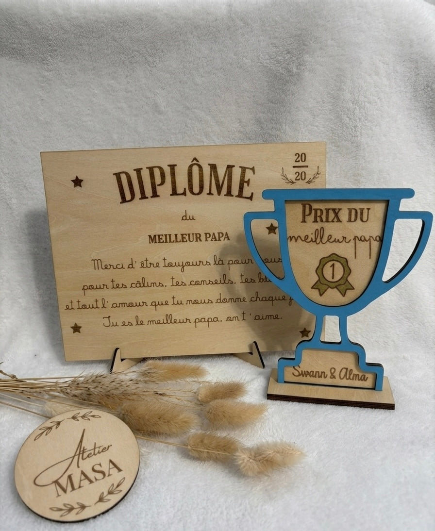 Trophée + Diplôme bois personnalisés - 2€ offerts